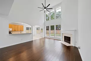 27 New Dawn Pl, The Woodlands, TX 77385 - Photo 11