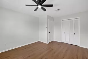 10102 Old Towne Ln, Sugar Land, TX 77498 - Photo 29