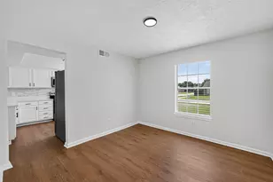 10102 Old Towne Ln, Sugar Land, TX 77498 - Photo 13