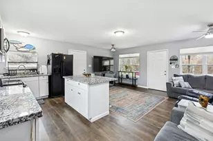 239 Fisherman's Trail, Huntsville, TX 77320 - Photo 11