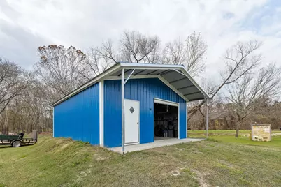 239 Fishermans Trail, Huntsville, TX 77320 - Photo 23