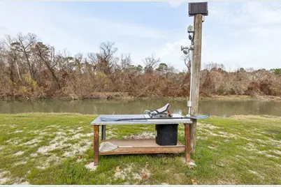 239 Fishermans Trail, Huntsville, TX 77320 - Photo 21