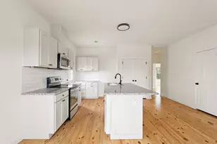 226 N Dixie St, Brenham, TX 77833 - Photo 7