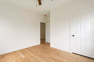 226 N Dixie Street, Brenham, TX 77833 - Photo 19