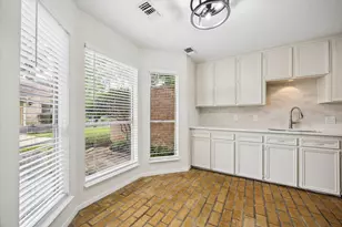 800 Country Pl Dr, Houston, TX 77079 - Photo 7