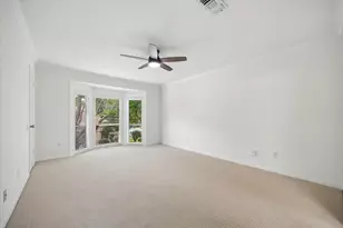 800 Country Pl Dr, Houston, TX 77079 - Photo 19