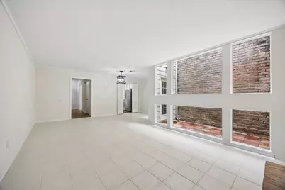 800 Country Place Drive #1102, Houston, TX 77079 - Photo 5