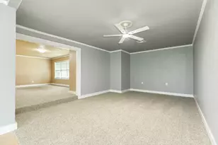 232 Birch St, Lake Jackson, TX 77566 - Photo 9