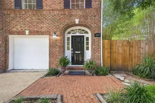 5597 Beverly Hill St, Houston, TX 77056 - Photo 3