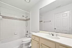 5597 Beverly Hill St, Houston, TX 77056 - Photo 23