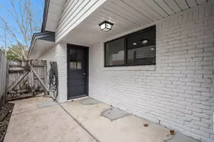 322 E Edgebrook Dr, Houston, TX 77034 - Photo 35