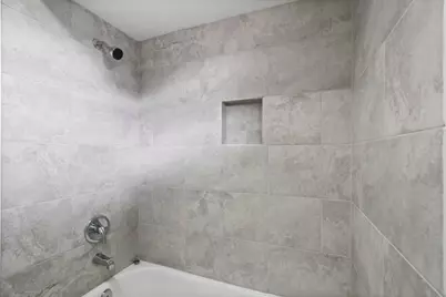 322 E Edgebrook Drive, Houston, TX 77034 - Photo 33