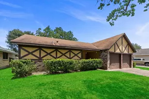 2502 Woodwild Dr, Houston, TX 77038 - Photo 3