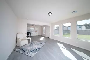 12934 Kingston Point Ln, Houston, TX 77047 - Photo 11