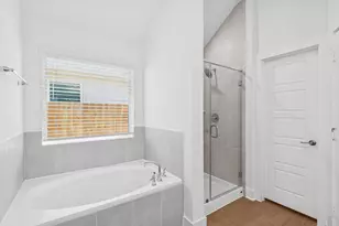 16964 Jim Sharp Dr, Montgomery, TX 77316 - Photo 11