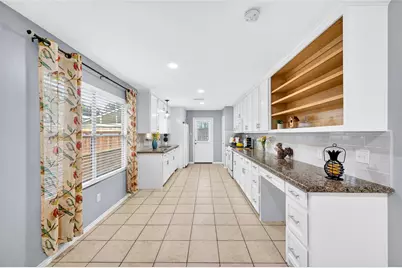 2135 Falling Oaks Road, Houston, TX 77038 - Photo 7