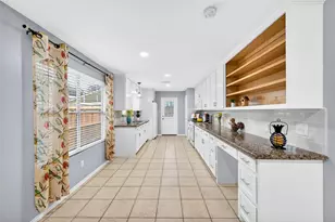 2135 Falling Oaks Rd, Houston, TX 77038 - Photo 7