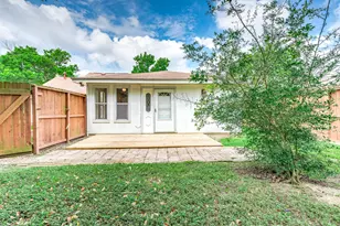 915 W Primrose Meadows Cir, Pearland, TX 77584 - Photo 29