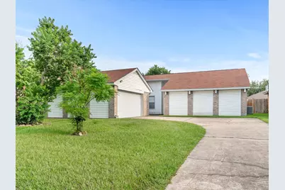 13515 Wimbledon Oaks Drive, Houston, TX 77065 - Photo 1