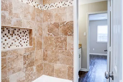 9020 Grannis Street #4, Houston, TX 77075 - Photo 5