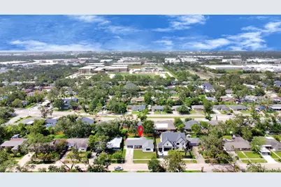 8034 Ridgeview Drive, Houston, TX 77055 - Photo 43