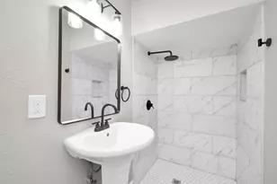 8034 Ridgeview Dr, Houston, TX 77055 - Photo 15