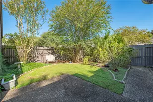 16530 Space Center Blvd, Houston, TX 77058 - Photo 29