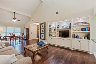 16530 Space Center Blvd, Houston, TX 77058 - Photo 9