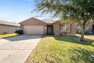 830 Paradise Rd, Baytown, TX 77521 - Photo 1