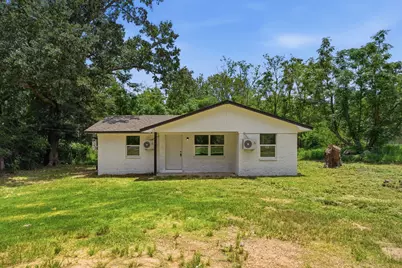 82 Fm 2693, New Waverly, TX 77358 - Photo 1