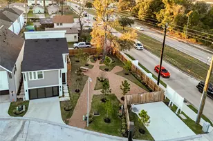 7609 Victory Reserve St, Houston, TX 77088 - Photo 25
