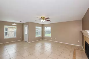 4711 Buescher Ct, Pearland, TX 77584 - Photo 7
