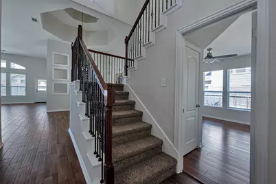 405 W Bend Drive, League City, TX 77573 - Photo 7