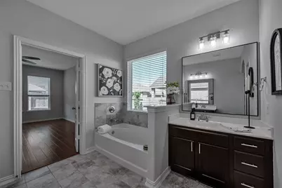 405 W Bend Drive, League City, TX 77573 - Photo 23