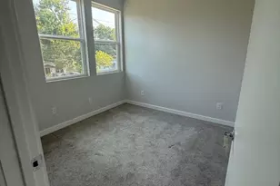 4923 Higgins St St, Houston, TX 77033 - Photo 13