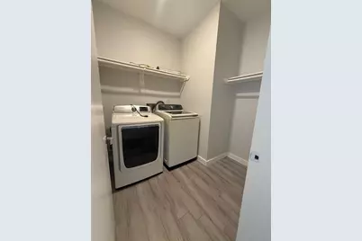 4923 Higgins St Street, Houston, TX 77033 - Photo 7
