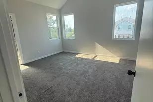 4923 Higgins St St, Houston, TX 77033 - Photo 15