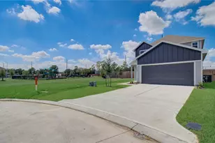 22223 Regal Heights Ln, Houston, TX 77073 - Photo 3