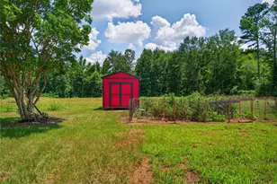 831 Co Rd 1207, Rusk, TX 75785 - Photo 35