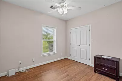 4886 Wickwillow Lane, Alvin, TX 77511 - Photo 17