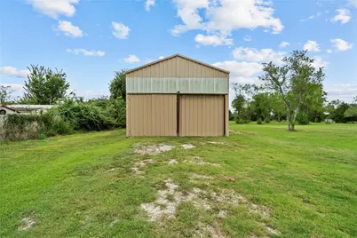 4886 Wickwillow Lane, Alvin, TX 77511 - Photo 9