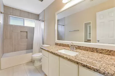 74 S Wynnoak Circle, The Woodlands, TX 77382 - Photo 23
