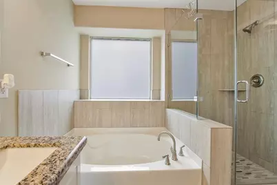 74 S Wynnoak Circle, The Woodlands, TX 77382 - Photo 21