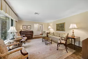 12206 Perthshire Rd, Houston, TX 77024 - Photo 15