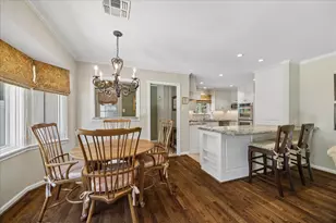 12206 Perthshire Rd, Houston, TX 77024 - Photo 7