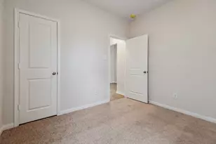 349 Fastboy Ln, Waller, TX 77484 - Photo 5