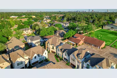 1602 E Rose Terrace Lane, Houston, TX 77055 - Photo 29