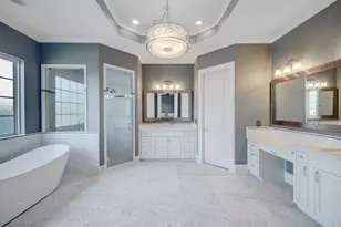 1602 E Rose Terrace Ln, Houston, TX 77055 - Photo 17