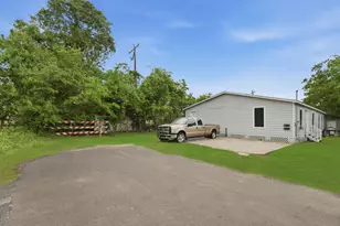303 Gans St, Houston, TX 77029 - Photo 3