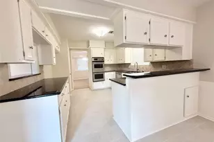14910 Chadbourne Dr, Houston, TX 77079 - Photo 11